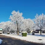 Hiska Arijela, Terme Catez, Oaza Sprostitve, Slovenija Vikendica Brezice