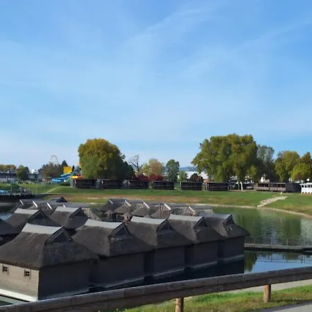 Arijela Hiska, Oaza Sprostitve V Terme Catez, Slovenija *