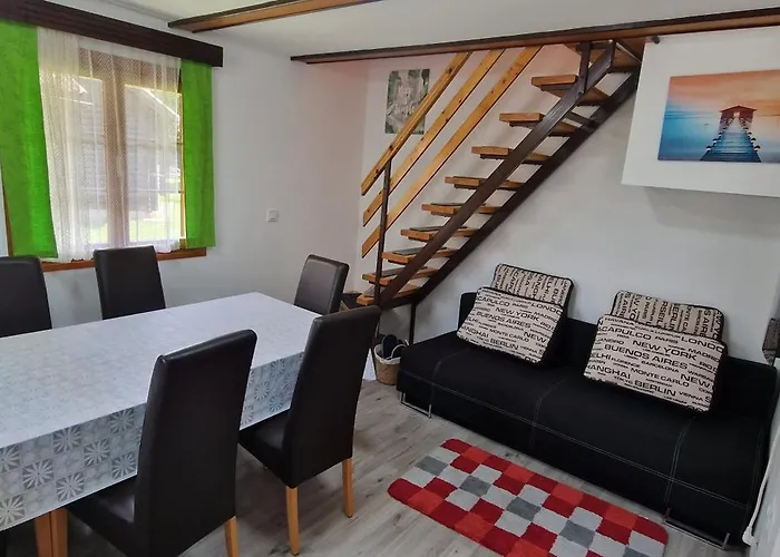 Arijela Hiska, Oaza Sprostitve V Terme Catez, Slovenija Tatil Evi Brežice