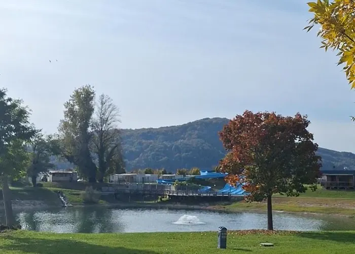 Arijela Hiska, Oaza Sprostitve V Terme Catez, Slovenija *